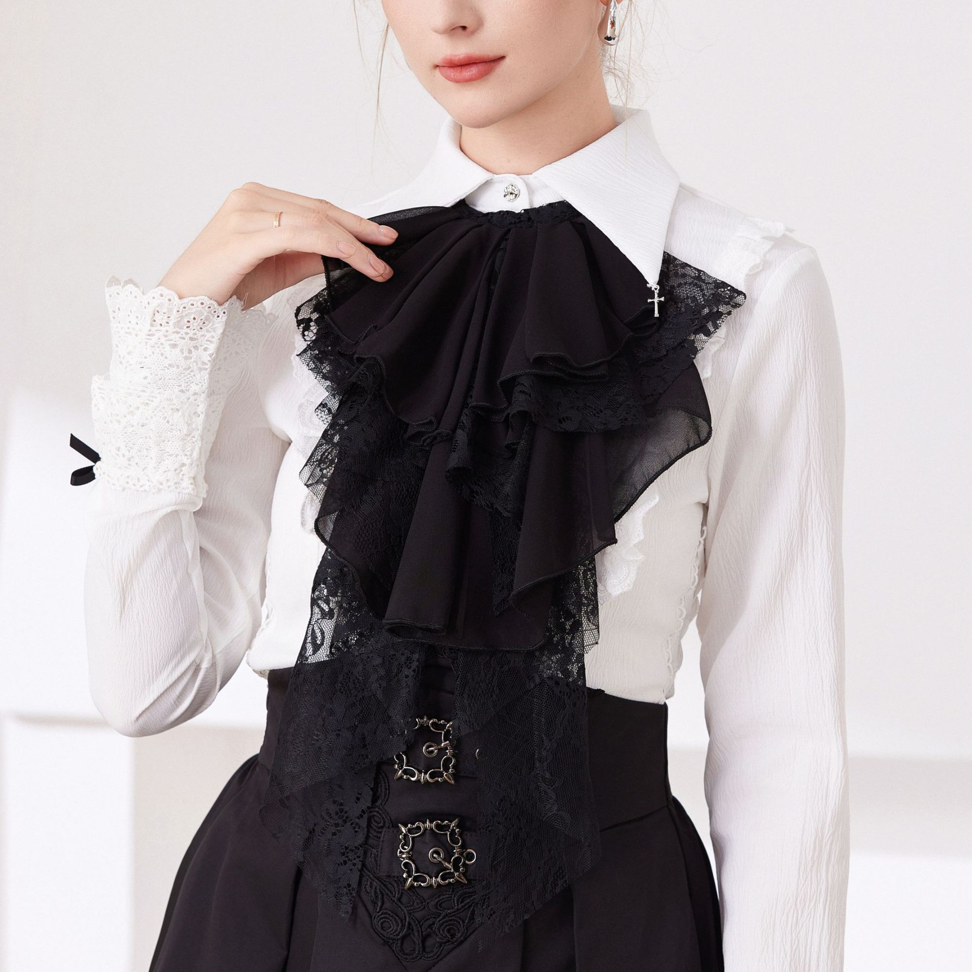 Victorian Jabot for Women Men  - Men'S Accessories Vintage recension och pris