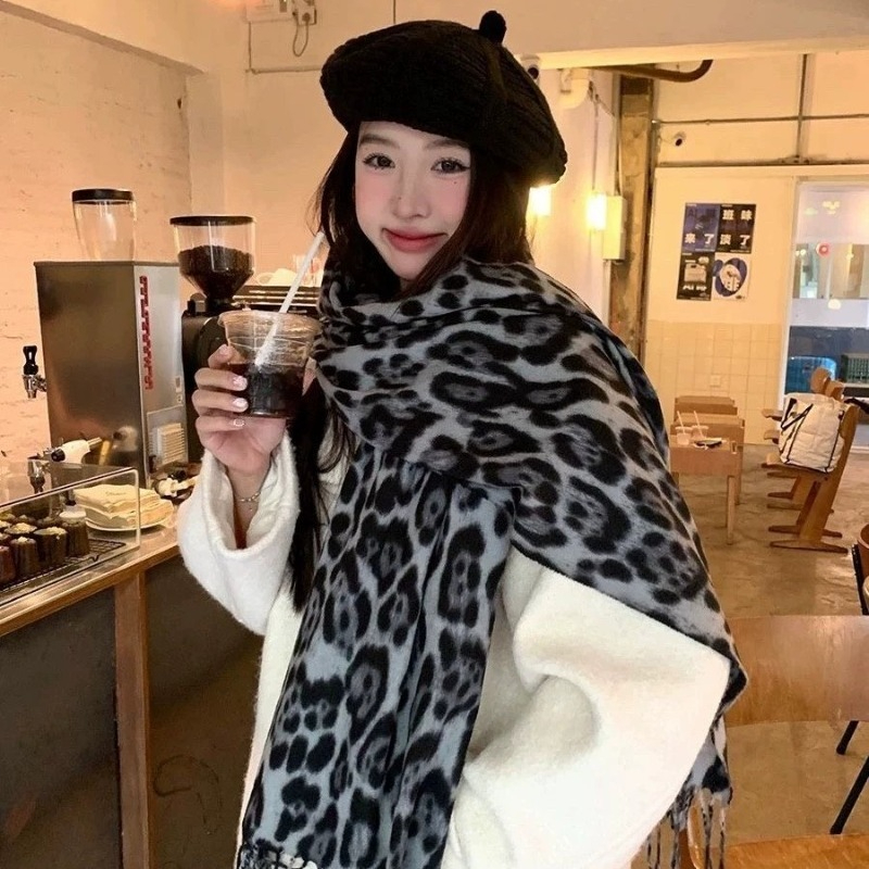 2025 New Retro Silk Leopard Pa - Men'S Accessories Vintage recension och pris